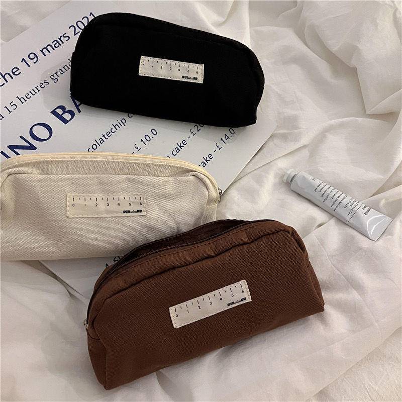 ⭐ iLado ⭐  Hộp đựng bút chì học sinh hộp bút chì màu đặc đen / trắng / nâu cute túi nilong chủ đề nhân vật túi zip nhỏ hộp vải đựng đồ Hộp đựng hộp bút hologram bút cute bọc zip tiểu an văn phòng phẩm Đa Dụng túi đựng đồ dùng cá nhân hình