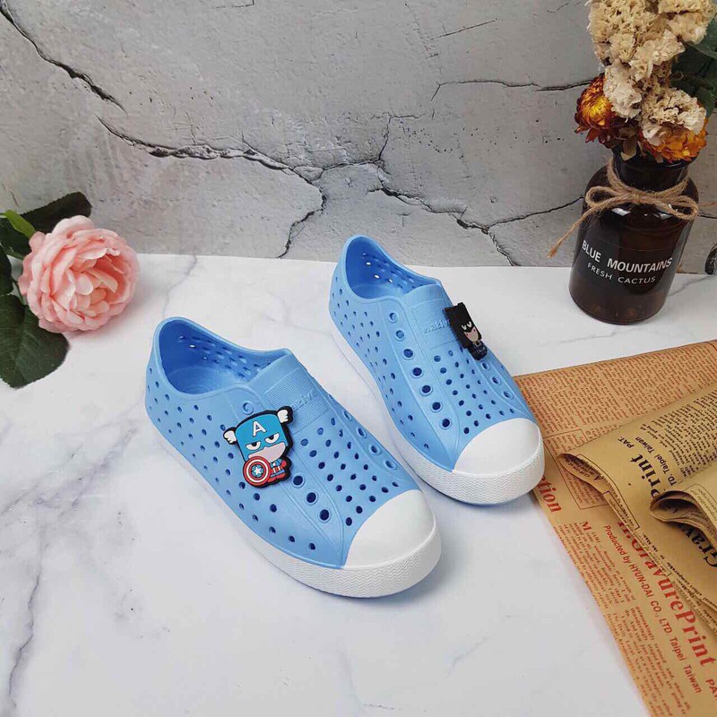 giày  nhựa đi mưa họa tiết xanh nước biển cute  tặng thêm 2 sticker