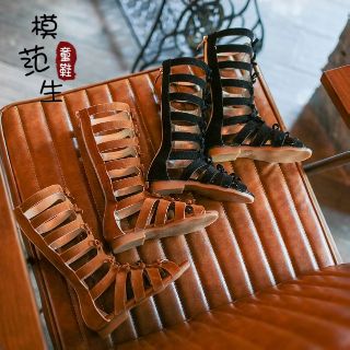 Dép chiến binh bé gái