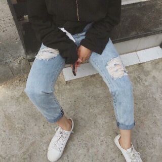 Quần baggy rách - sẵn