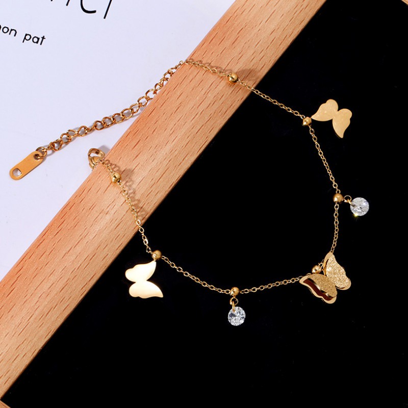 Lắc Chân Tòn Ten Titan Ko Đen TT 3743