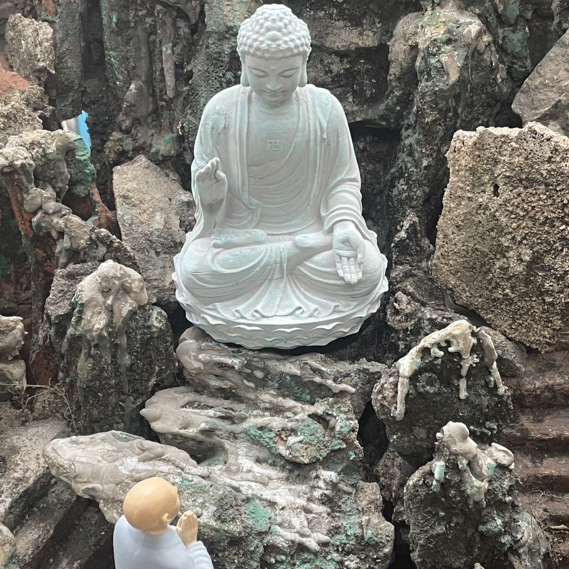 Tăng nhân bái phật trang trí hòn non bộ tiểu cảnh
