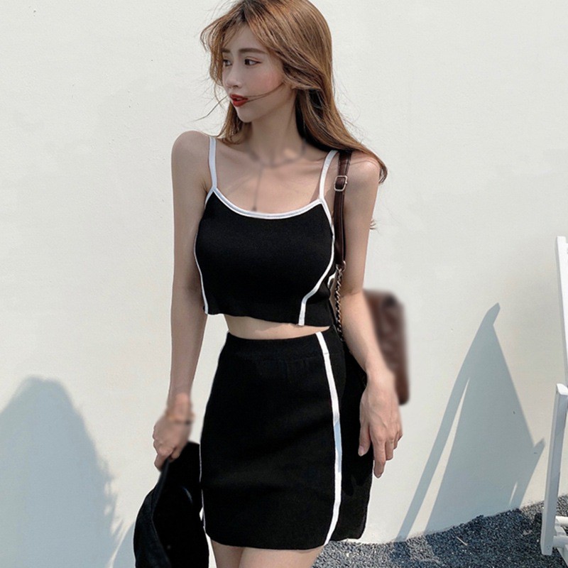 Bộ Áo Camisole Sát Nách + Chân Váy Thể Thao Xinh Xắn Dành Cho Nữ