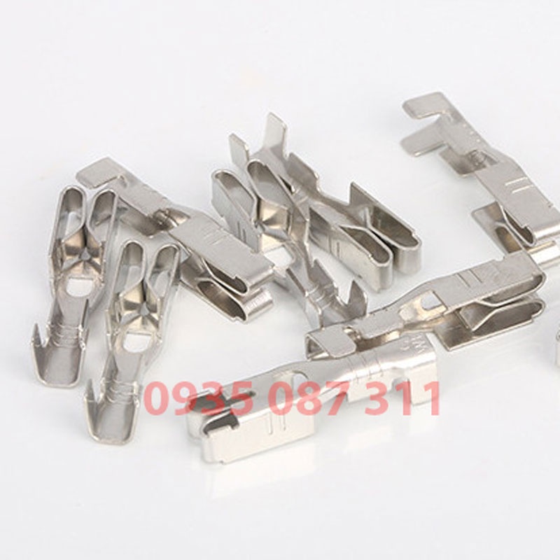 Cos Hộp Cầu Chì Xe Máy Loại Lớn 21,7x50mm - Khe Tiếp Xúc Chân Pin