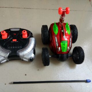 XE ĐIỀU KHIỂN NHÀO LỘN NUTI