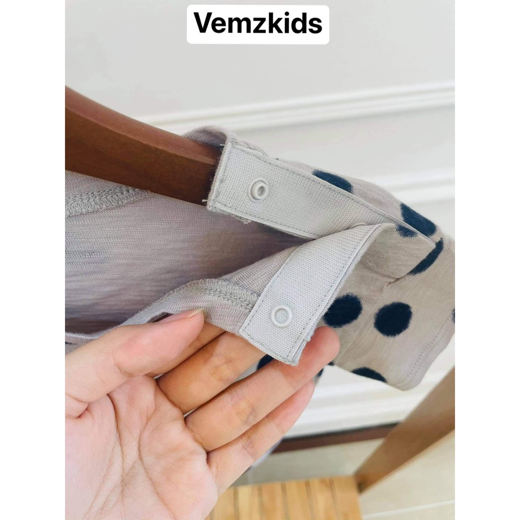 Áo phông chấm bi cho bé trai bé gái (từ 7 - 13 Kg) VEMZKIDS