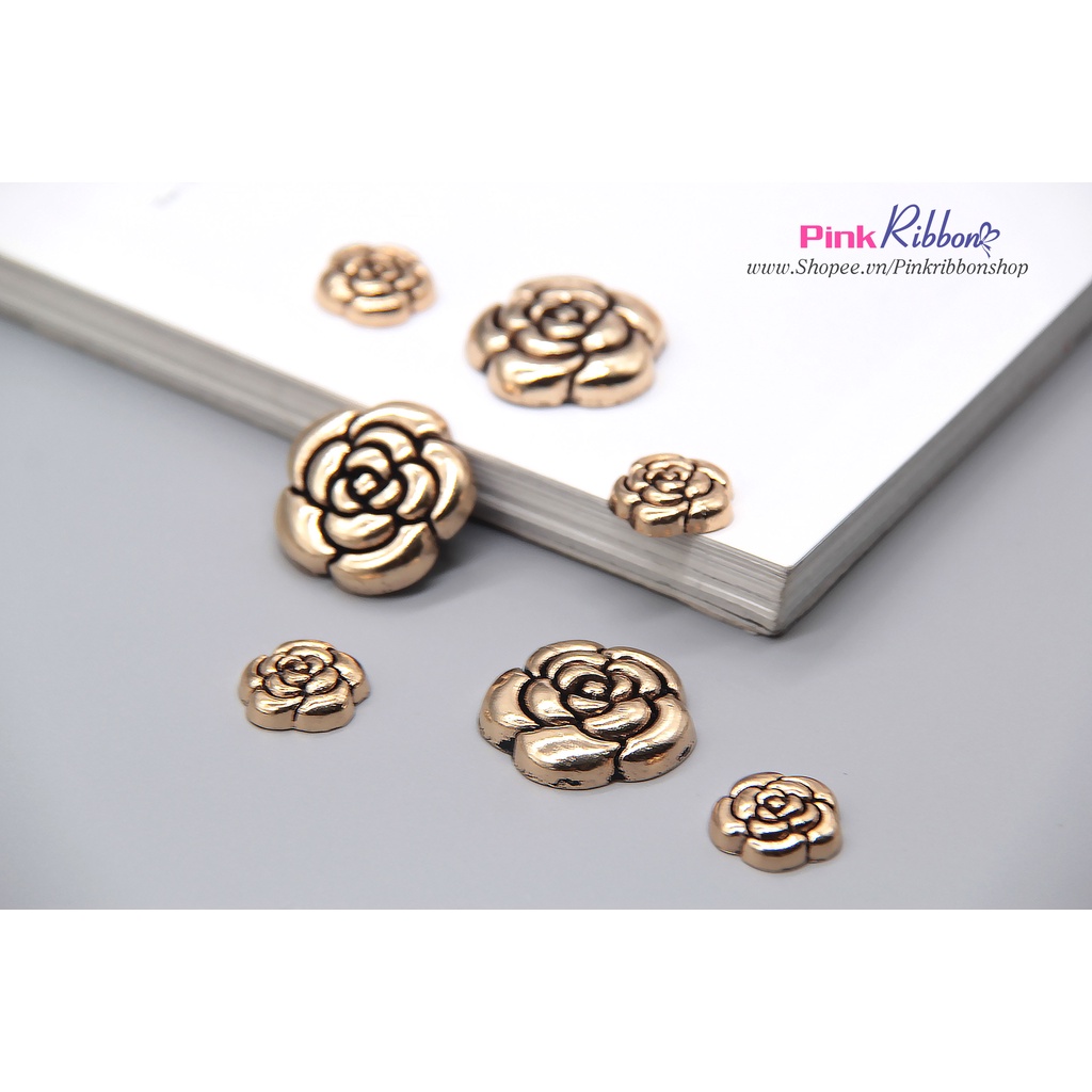 Charm hoa hồng biểu tượng Ch@N€L mạ xi vàng cao cấp