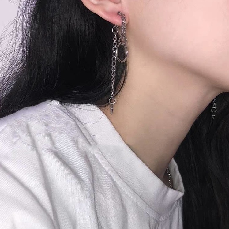 Khuyên tai tròn dài phong cách hiphop thời trang cá tính