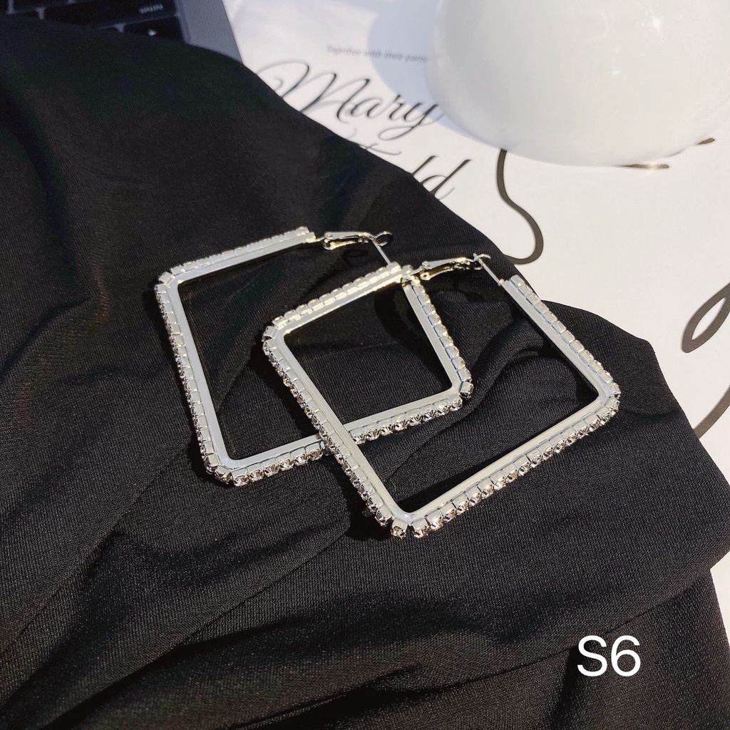 Bông tai khoen vuông đính đá cá tính dành cho nữ