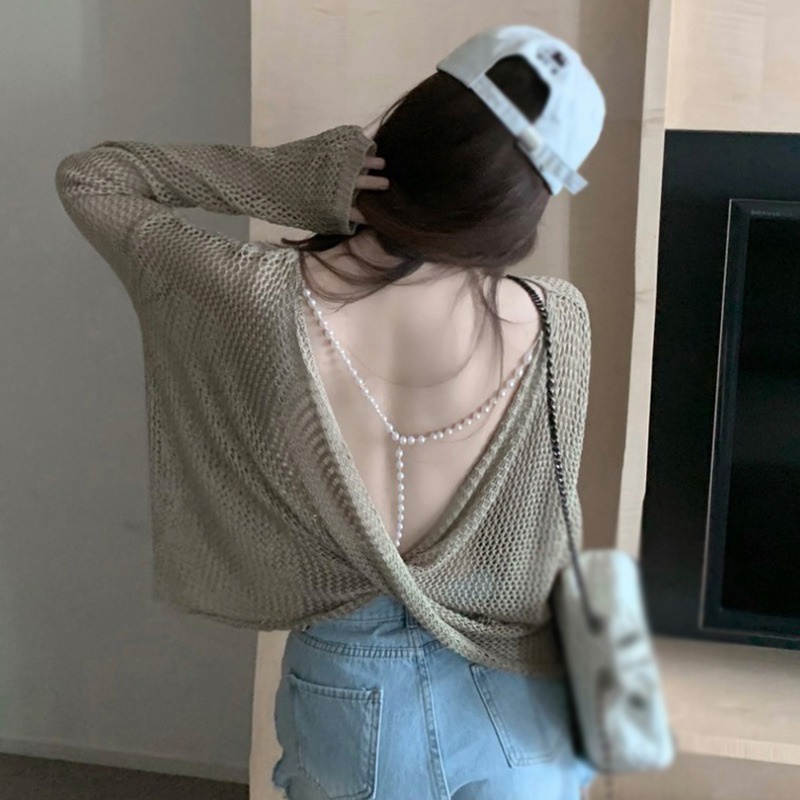 Áo Kiểu Hàn Quốc Dáng Rộng Tay Dài Hở Lưng Màu Sắc Ngọc Trai Xinh Xắn Cho Nữ