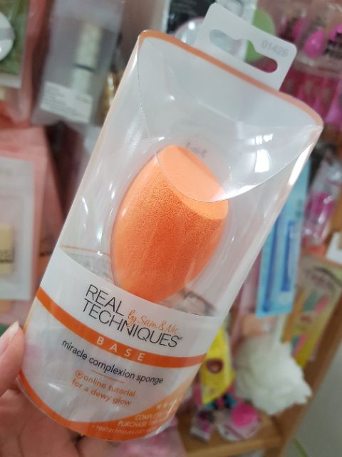 Mút Tán Kem Nền Real Techniques Miracle Complexion Sponge