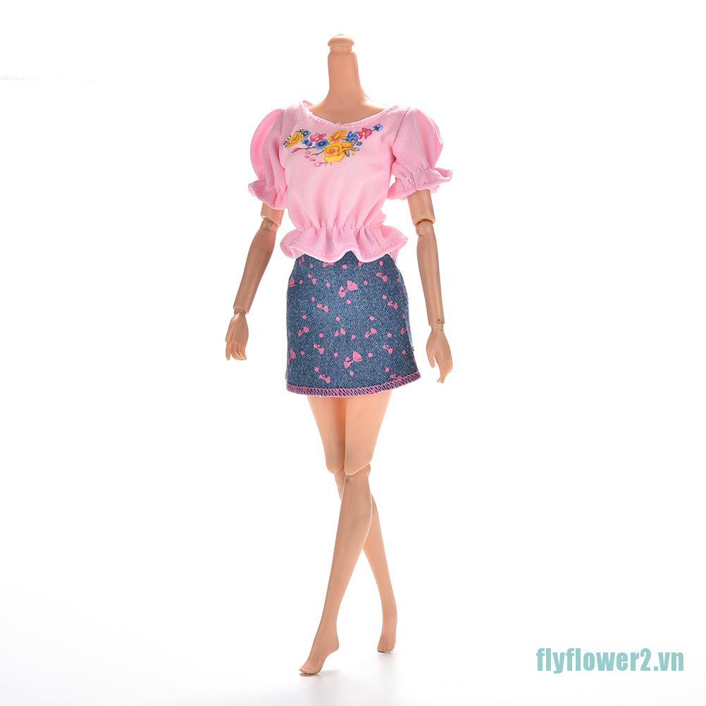 Bộ 2 Áo Thun Màu Hồng + chân váy jean Xinh Xắn Cho Búp Bê Barbie