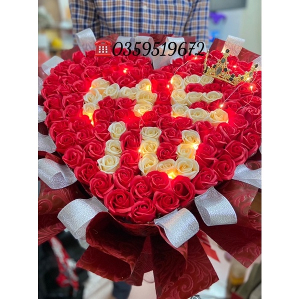[QUÀ TẶNG SINH NHẬT]_ Bó hoa sáp trái tim lồng chữ + vương miệng