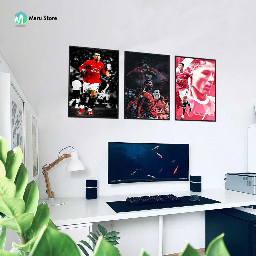 Tranh Ronaldo Manchester United Treo Tường Có Khung Composite Gỗ MDF Trang Trí Phòng