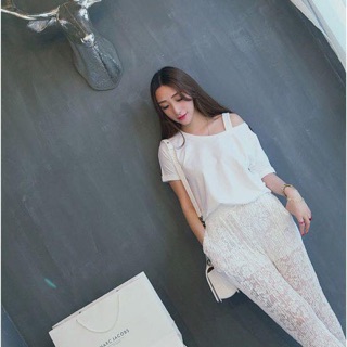 Áo lệch vai