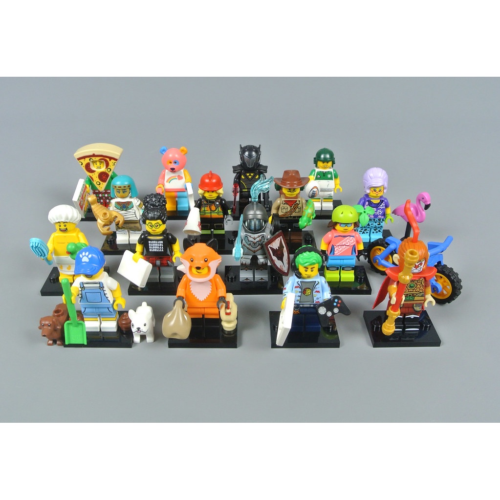 Lego minifigures series 19 - Used