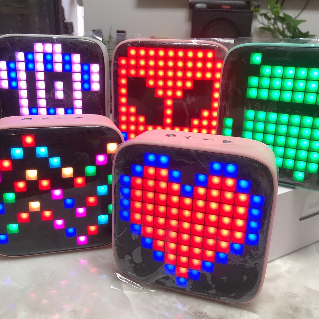 Loa bluetooth 32 màn hình led | loa không dây 32 màn hình led Pixel kiểu dáng retro divom