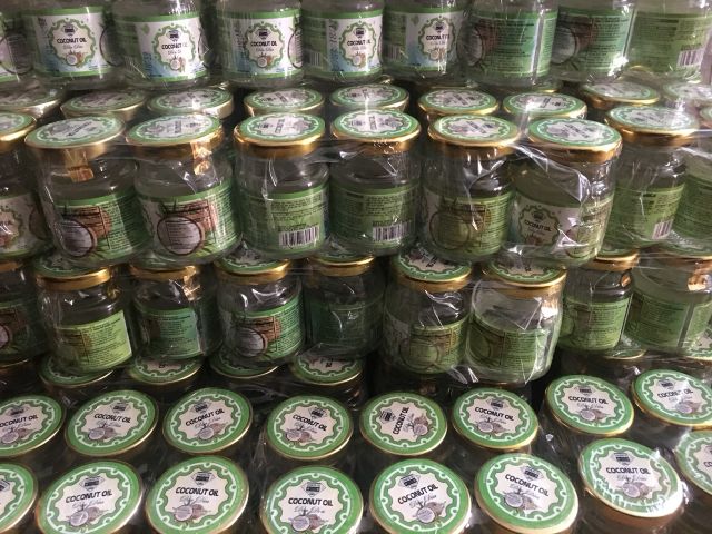 Tinh dầu dừa nguyên chất Diamond oil 70ml dạng hũ | BigBuy360 - bigbuy360.vn