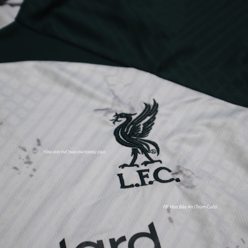 Bộ quần áo đá banh CLB Liverpool 2023 mài trắng mùa giải mới