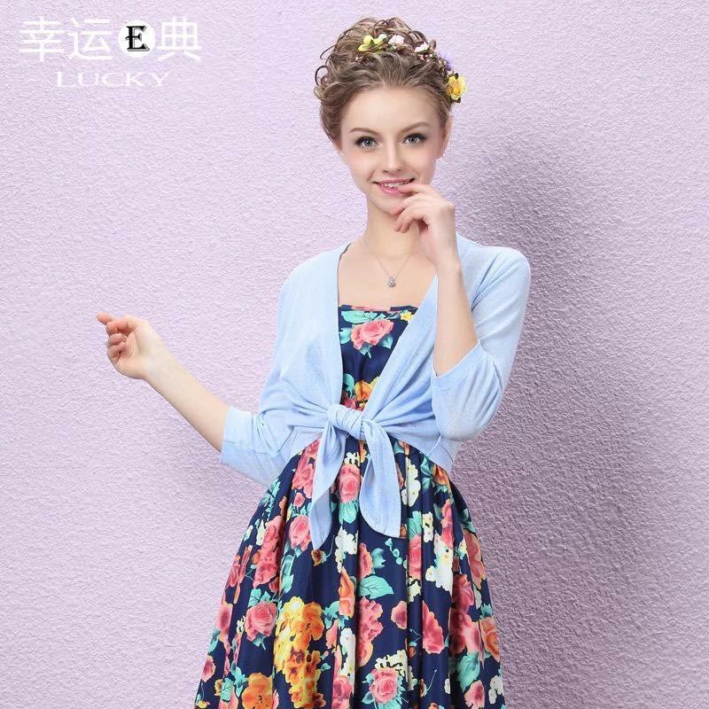 Aó choàng cột eo thời trang trẻ | BigBuy360 - bigbuy360.vn