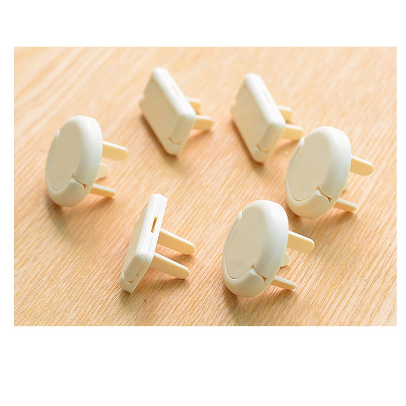 Nút bịt ổ điện chống giật loại 2 chân , 3 chân an toàn cho bé có quai cầm - Miếng bịt ổ điện cao cấp