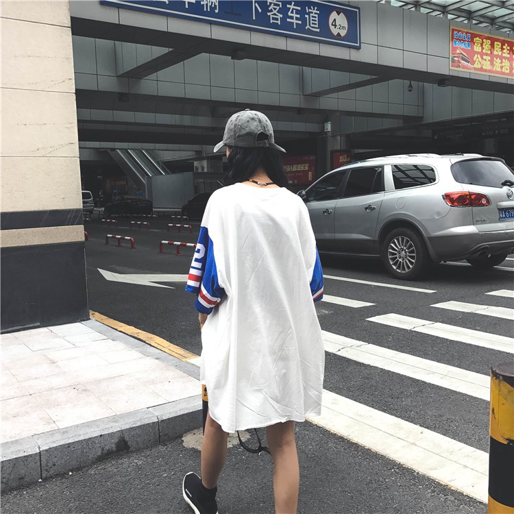 Áo thun dáng rộng phong cách năng động trẻ trung dành cho nữ