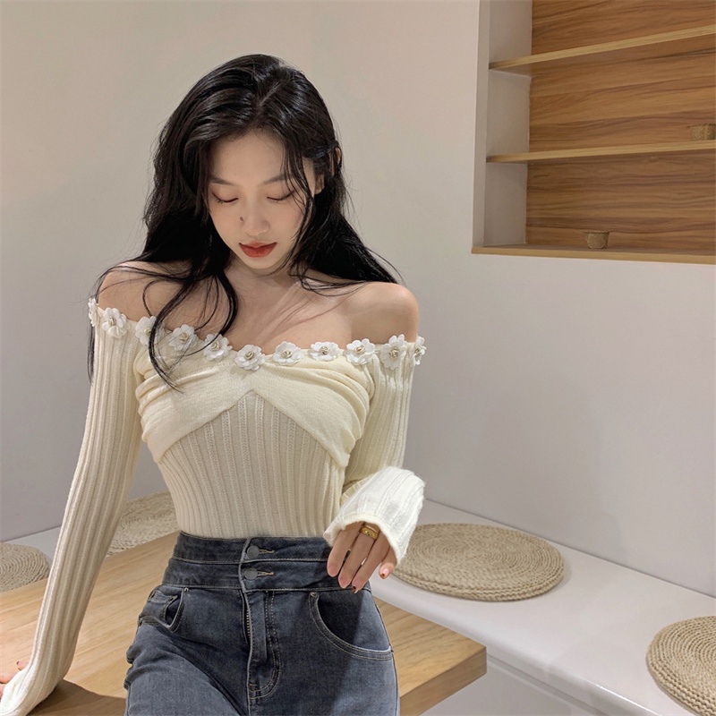 Áo Sweater Dệt Kim Trễ Vai Tay Dài Dáng Ôm Hoạ Tiết Hoa Trẻ Trung Quyến Rũ