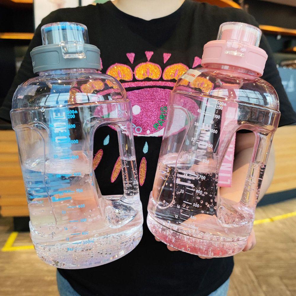 Bình Nước Nhựa Dung Tích Lớn 1500ml Tiện Dụng