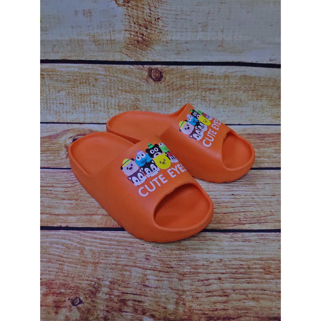 Dép nữ quai ngang, bánh mì siêu êm, siêu bền hoạ tiết CUTE - Hàng chính hãng KOLA