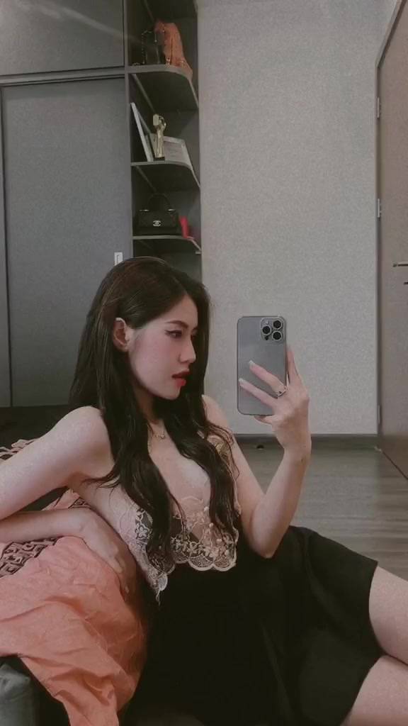 Săn sỉ Váy ngủ lụa 2s cao cấp , váy dáng xòe nhẹ siêu tôn dáng SP041 | BigBuy360 - bigbuy360.vn