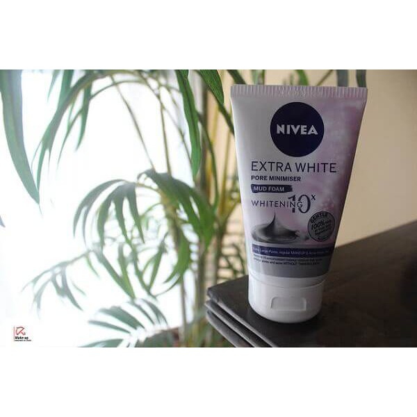 Nhà thuốc Pharnamhai, Sữa rửa mặt khoáng chất Nivea extra white pore minimiser mud foam 50g