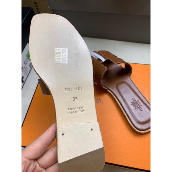 Dép lê hm nâu bò