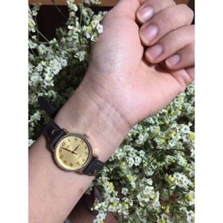 Đồng hồ nữ hiệu Alba Nhật