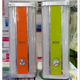 Đèn sạc dự phòng kiêm pin dự phòng KM-7671