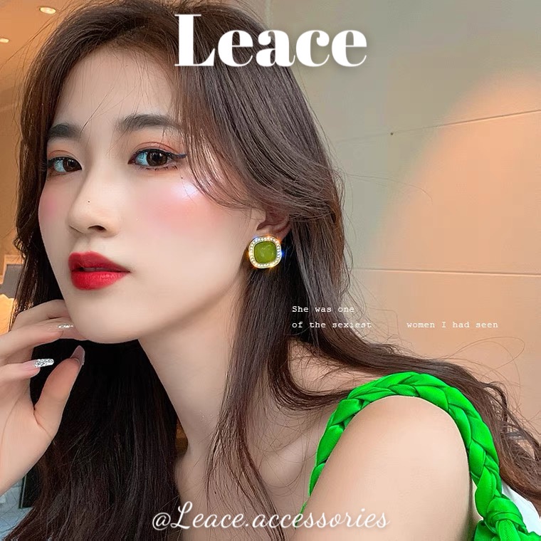 Bông tai khuyên tai hình vuông ẩn đá xà cừ ER004 Leace.accessories