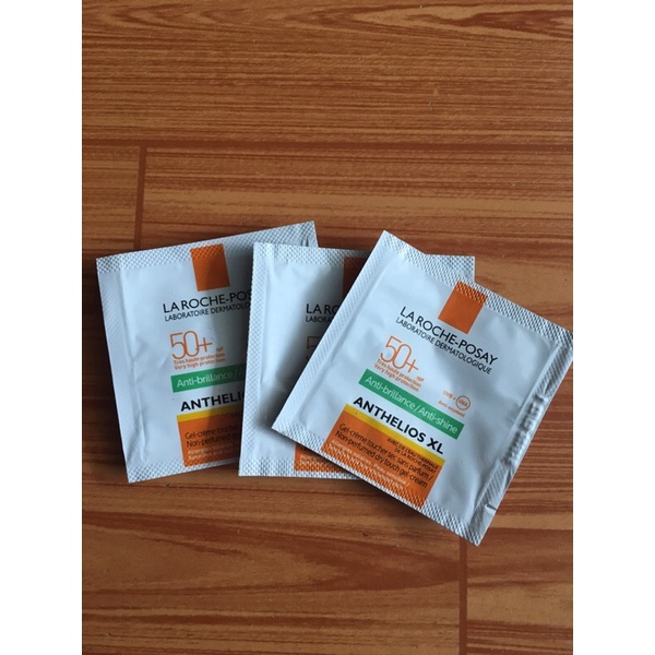 Sample kem chống nắng LAROCHE POSAY gói 2ml | BigBuy360 - bigbuy360.vn