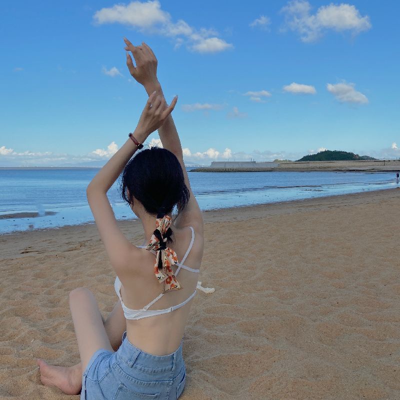 Áo Hai Dây Hở Lưng Dáng Ôm Thời Trang Quyến Rũ Cho Nữ