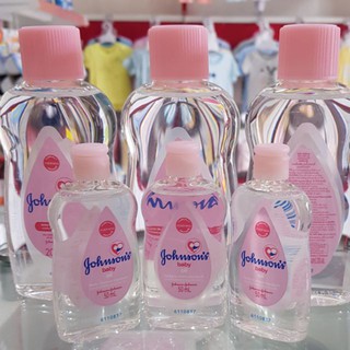 Dầu Baby Oil Johnson Cho Bé, Dầu Massage Cho Bé Sơ Sinh Giúp Khóa Ẩm, Làm Mềm Da 50ml/200ml