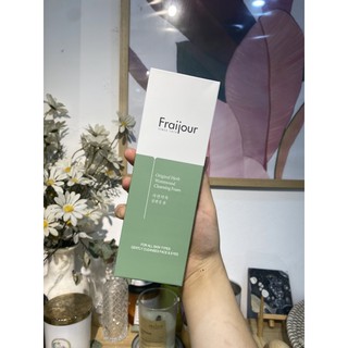 Sữa rửa mặt thảo mộc Fraijour Original Herb Wormwood Cleansing Foam