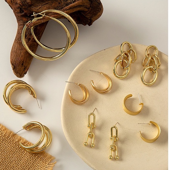 Đôi khuyên tai vòng kim loại đơn giản và thanh lịch thời trang