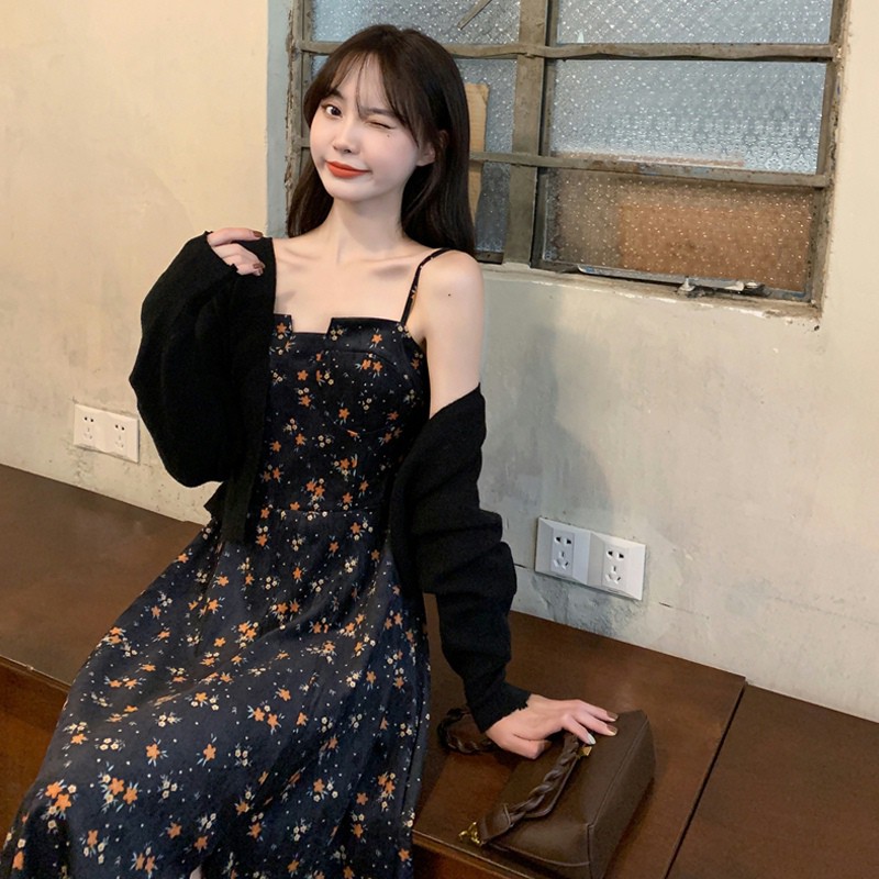 Váy Hai Dây Nhung Tăm Hoa Nhí Xẻ Tà V27 Loại Chun Lưng Hàng Quảng Châu Đẹp