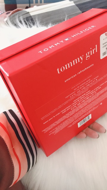 [Hàng Aut] Set Nước Hoa và Sữa Dưỡng thể Tommy Girl 200ml