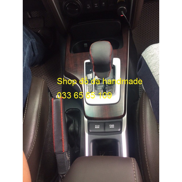 Bọc da cần số xe Toyota innova, Fortuner số tự động bằng da bò, bảo hành 12 tháng