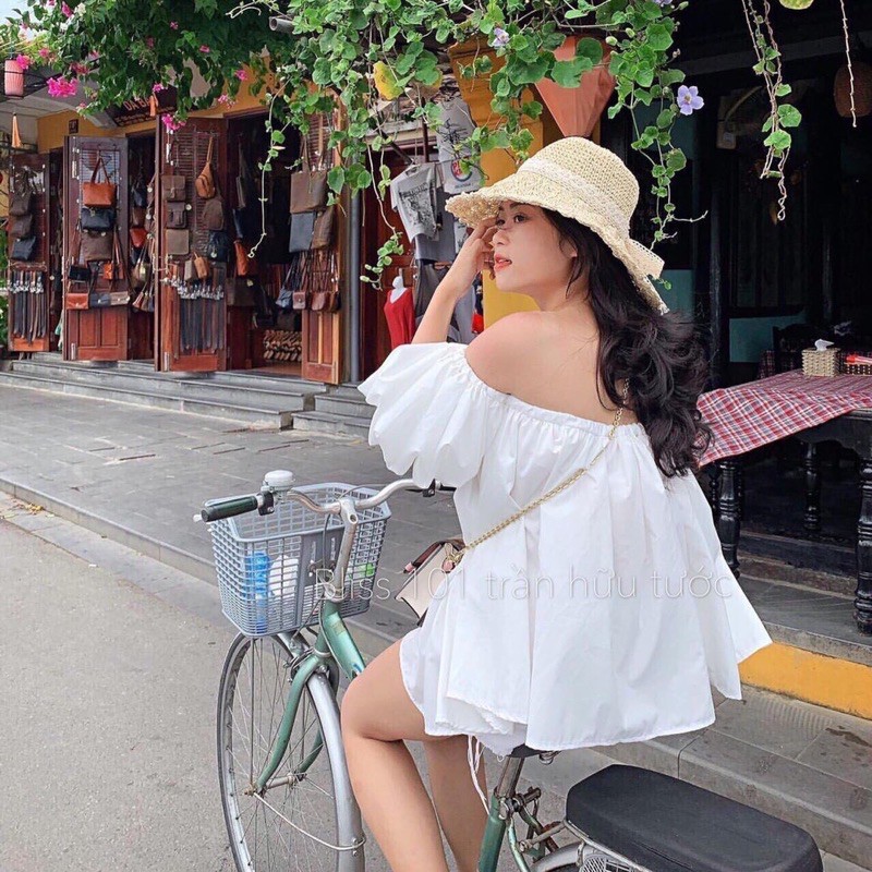 Áo Trễ Vai Tiểu Thư Tay Phồng Chất Đũi 2 Màu Be Trắng