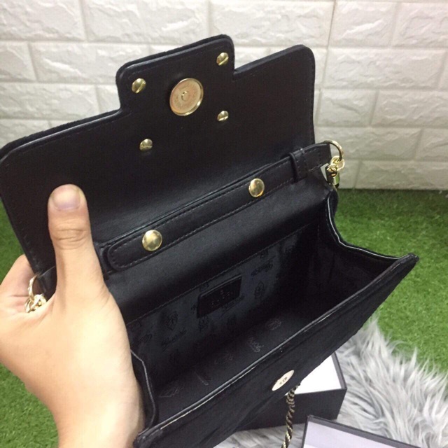 Túi nhung đính đá