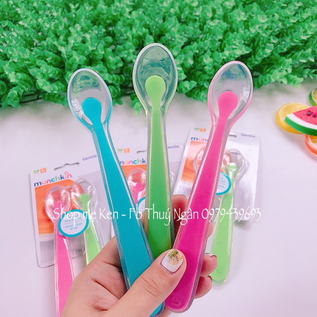 ] THÌA SILICONE MUNCHKIN SIÊU MỀM
