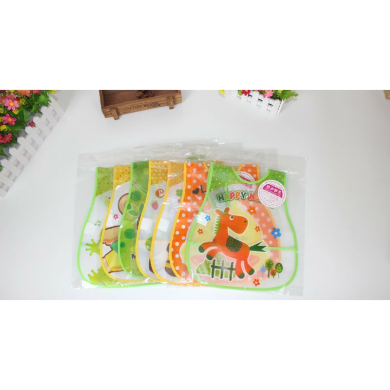 Yếm ăn dặm silicon cho bé