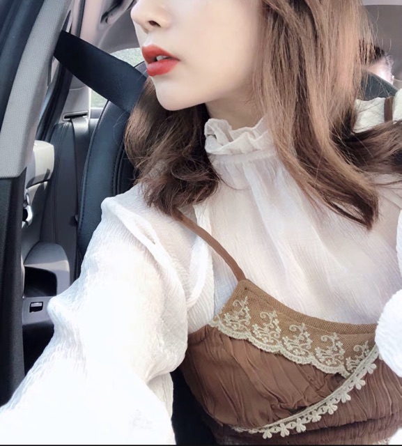 Áo voan xốp mỏng cổ điển kiểu Pháp