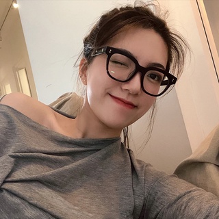 Fashion Large Square Frame Sunglasses For Women