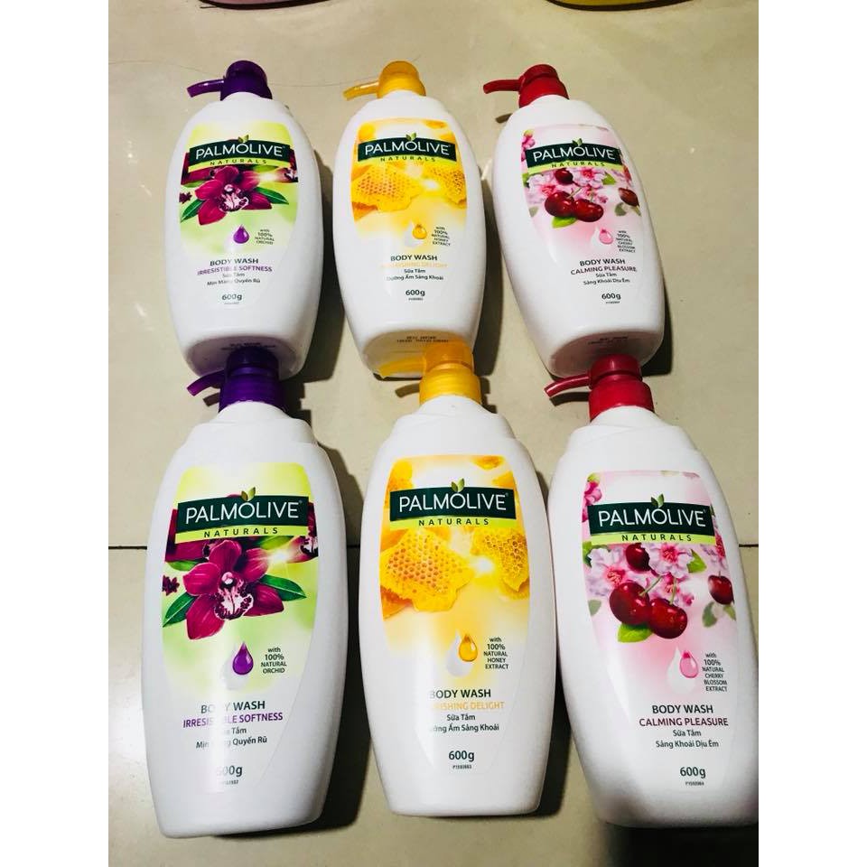 Sữa tắm Palmolive Anh Đào và Sữa 500g